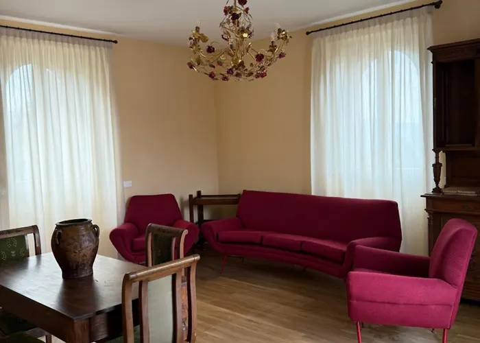 Borgo Palatino Aparthotel Ispra